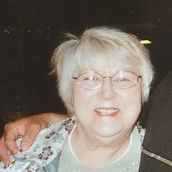 Elaine Hamilton Photo 33