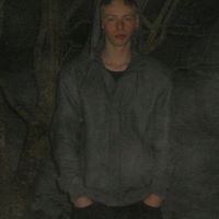 Robin Wehrle Photo 6