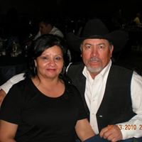 Debra Cruz Photo 26