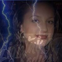 Michelle Benavidez Photo 11