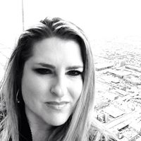 Jennifer Burks Photo 36
