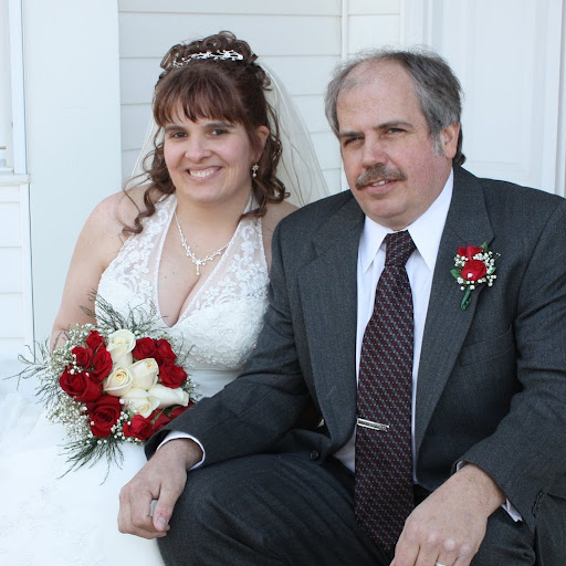 Lori Woodward Photo 14