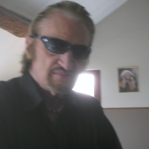 Johnny Call Photo 26