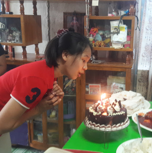 Michelle Ferrer Photo 19