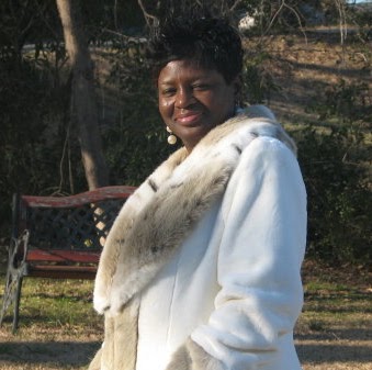 Robin Calhoun Photo 39