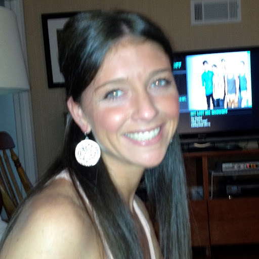 Allison Mancino Photo 6