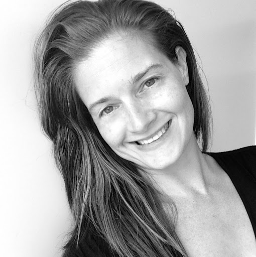 Kristine Hall Photo 30