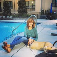 Lynda Hall Photo 36