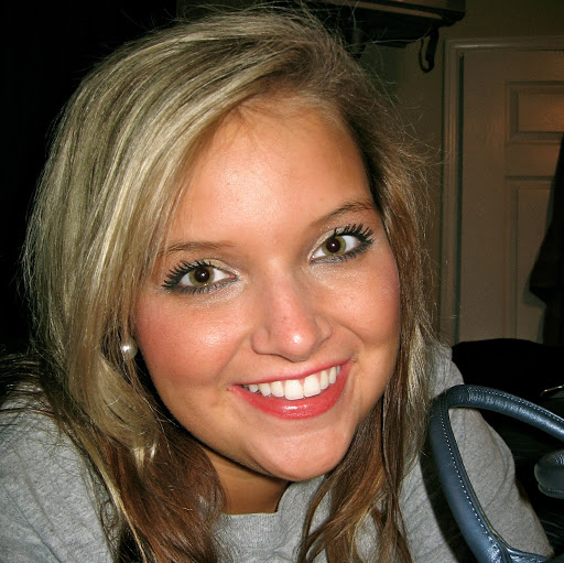 Sabrina Brown Photo 37