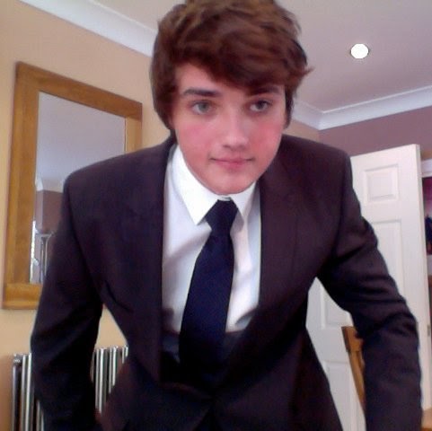 Cameron Hunter Photo 13