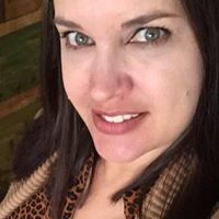 Kelly Holbrook Photo 25