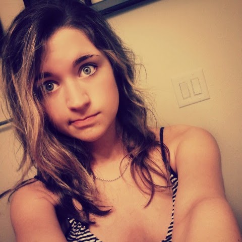 Alicia Stewart Photo 9