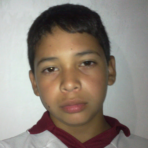 Emmanuel Hector Photo 15