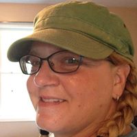 Becky Lambert Photo 33