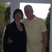 Debbie Findlay Photo 7