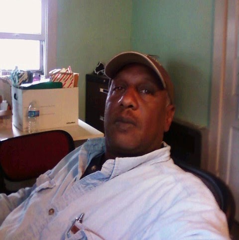 Lawrence Simon Photo 38