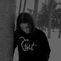 Charlie Wolf Photo 20