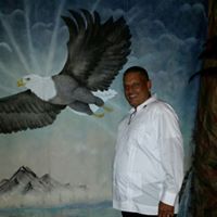 Enrique Perez Photo 46