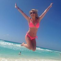 Angela Muir Photo 18