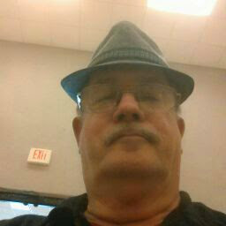 Robert Maxey Photo 26