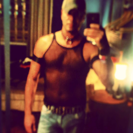 Jamie Moore Photo 2