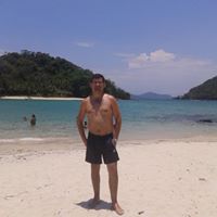 Reynaldo Caceres Photo 3