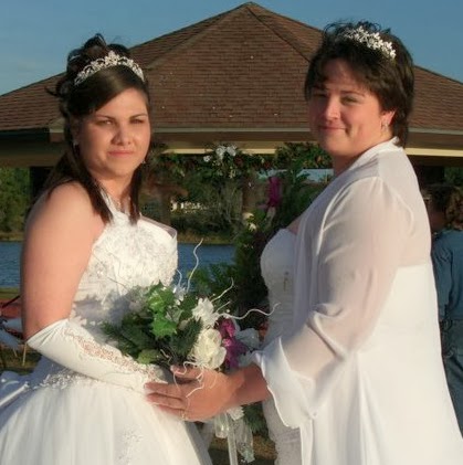 Elizabeth Ramsey Photo 45