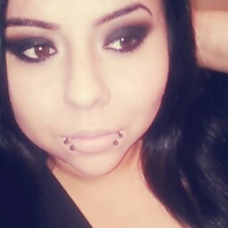 Heather Rivas Photo 30