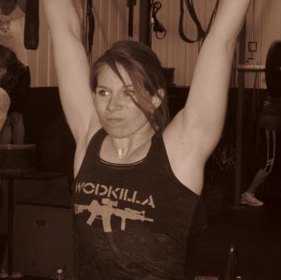 Heather Lyons Photo 23