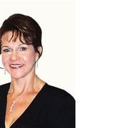 Carol Cooper Photo 10