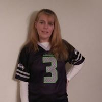 Elizabeth Melia Photo 3