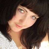 Hollie Mcdaniel Photo 5