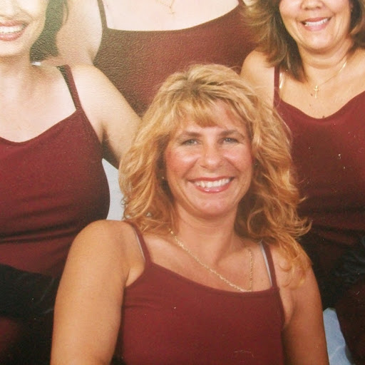 Jennie Taylor Photo 17