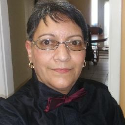 Luz Vargas Photo 32