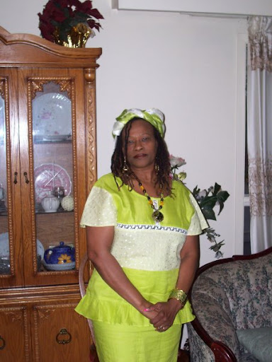 Janet Pearce Photo 19
