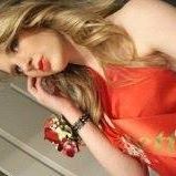Julia Cosby Photo 14