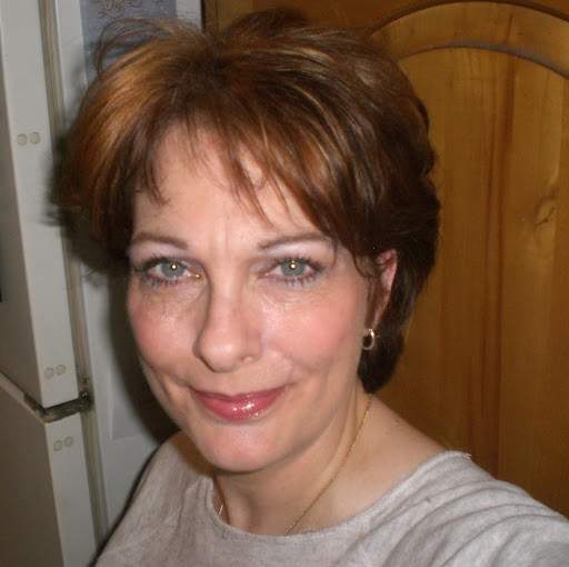Elisabeth Perkins Photo 14