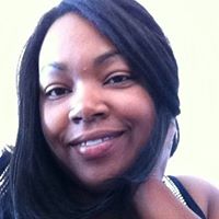Monique Valentine Photo 18