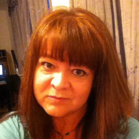 Lisa Broderick Photo 13