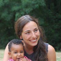 Laura Lopez Photo 29