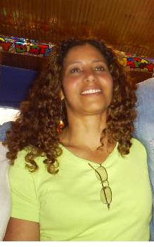 Ruth Guzman Photo 31