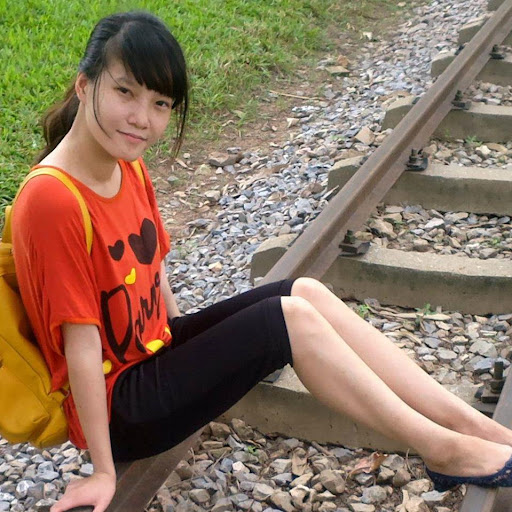 Quyen Bui Photo 19