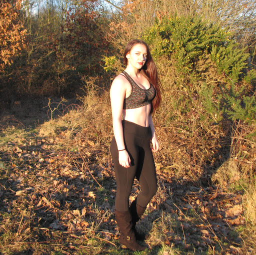 Vicky Smith Photo 39