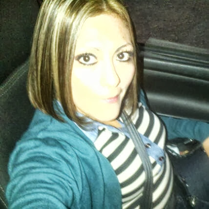 Connie Fernandez Photo 6