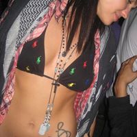Vida Gomez Photo 18