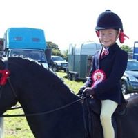 Kerry Latham Photo 31