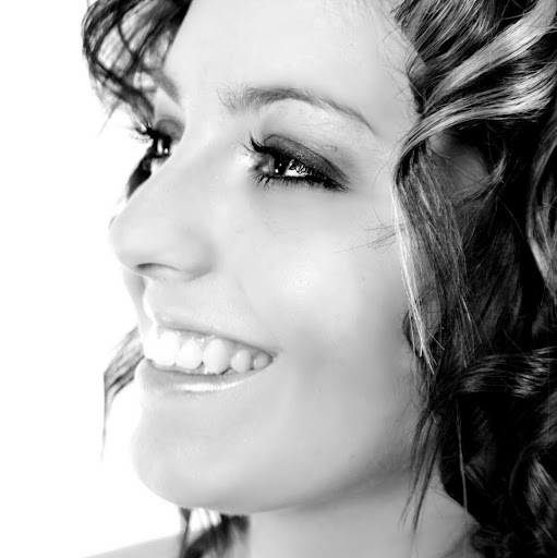 Rebecca Swanson Photo 25