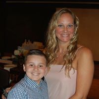 Kristen Becker Photo 10