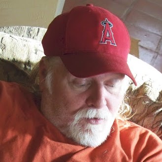 Gene Newton Photo 27