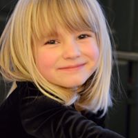 Susanne Daniel Photo 17